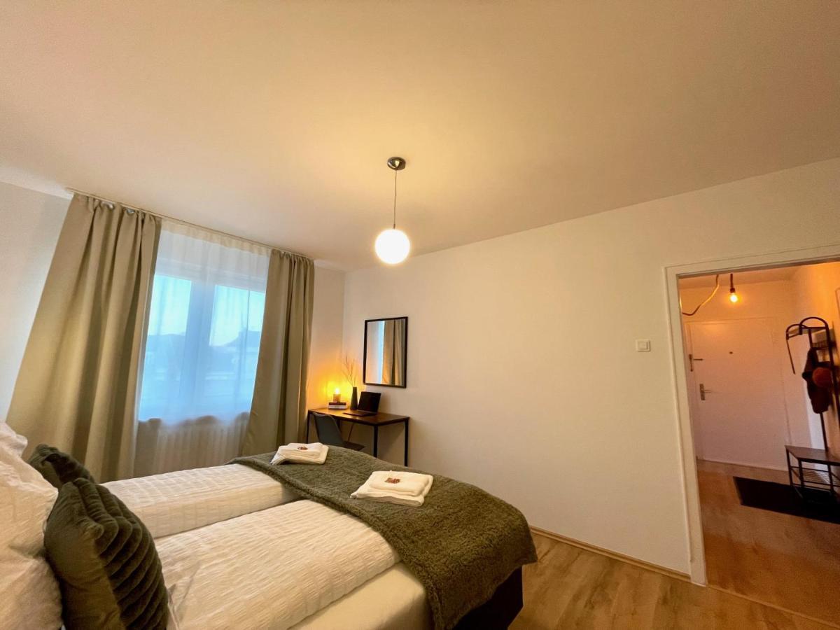 Downtown Apartment By Ninja Spaces - Kingsize-Bett, Kueche, Netflix, Terrasse Wuppertal Zewnętrze zdjęcie