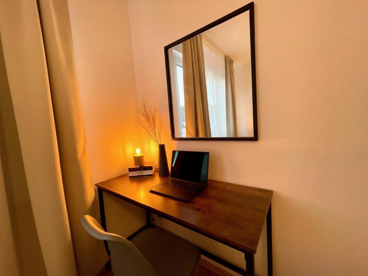 Downtown Apartment By Ninja Spaces - Kingsize-Bett, Kueche, Netflix, Terrasse Wuppertal Zewnętrze zdjęcie